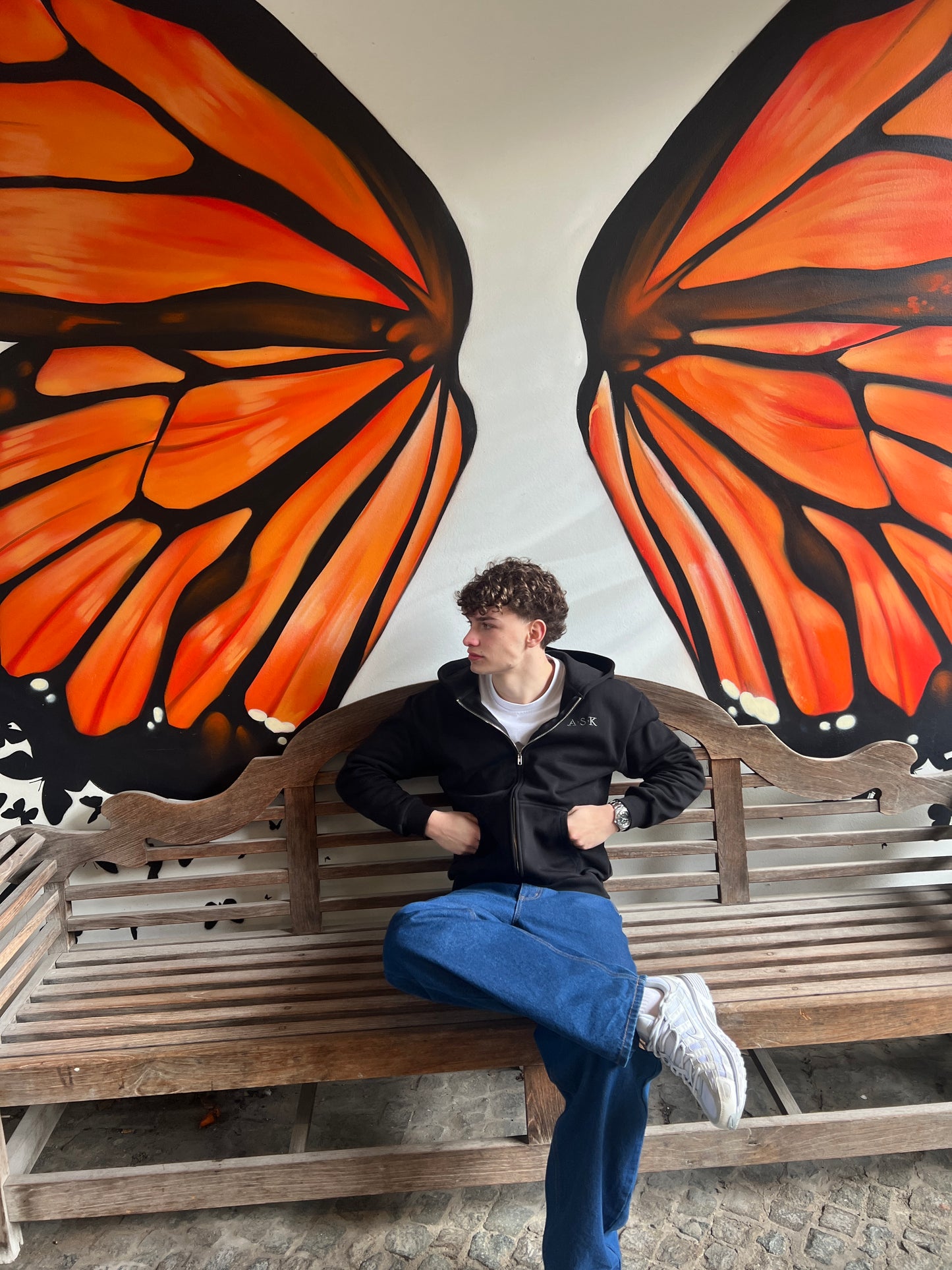 2M1V Statement Zip-Up